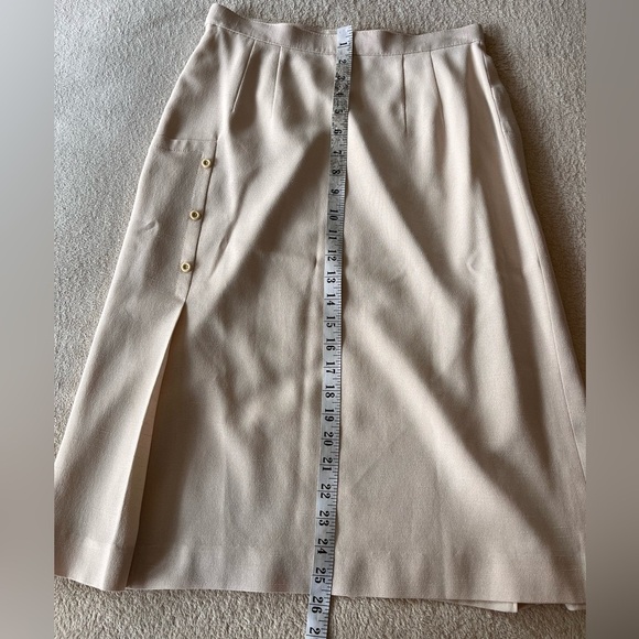 Vintage Addenda by Renown Cream Button Detail Skirt XS/S - Picture 10 of 12